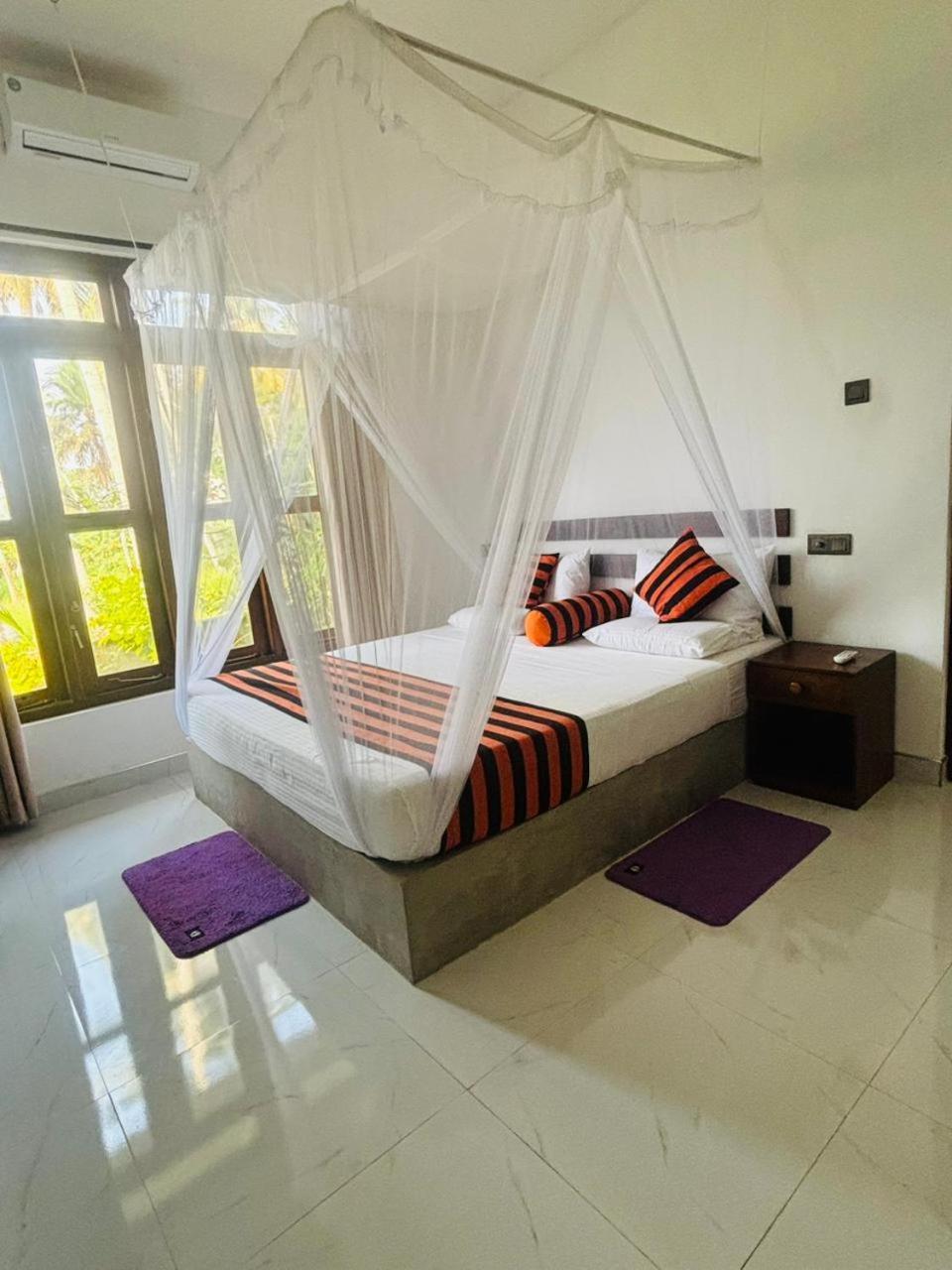 Anuradhapura Kingdom View Resort Exterior photo