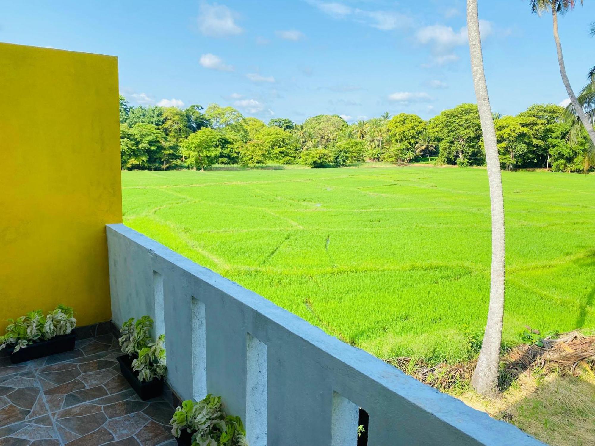 Anuradhapura Kingdom View Resort Exterior photo