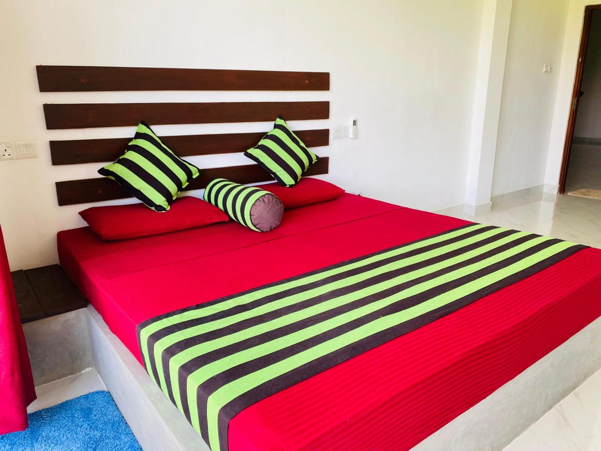 Anuradhapura Kingdom View Resort Exterior photo
